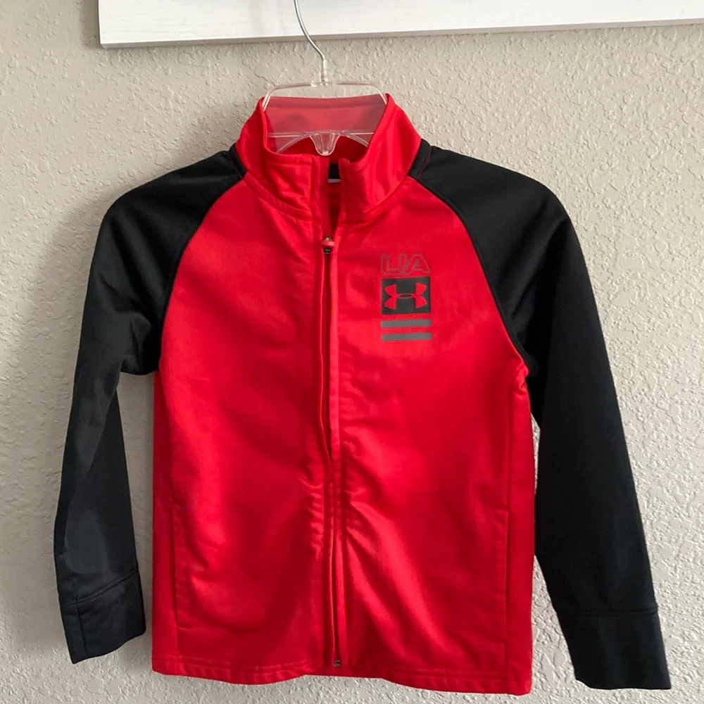 Under Armour full zip jacket size 5